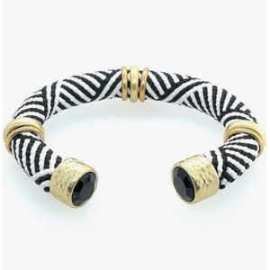 Kendra Scott bracelet